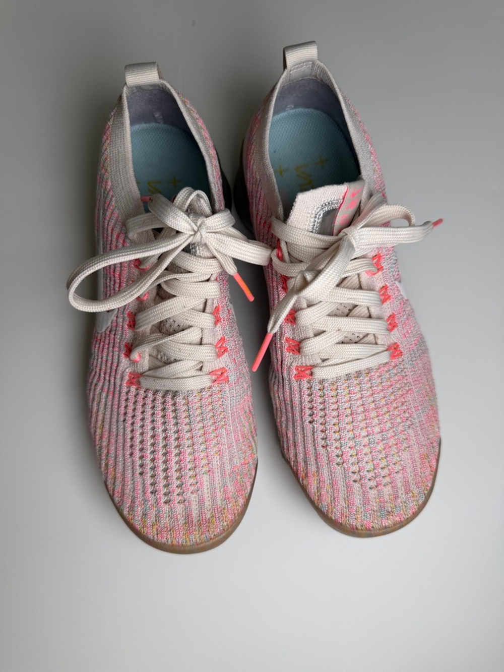 Nike Air VaporMax Flyknit 3 Sunset Pulse Women’s 7.5 Running Shoes - Picture 2 of 8